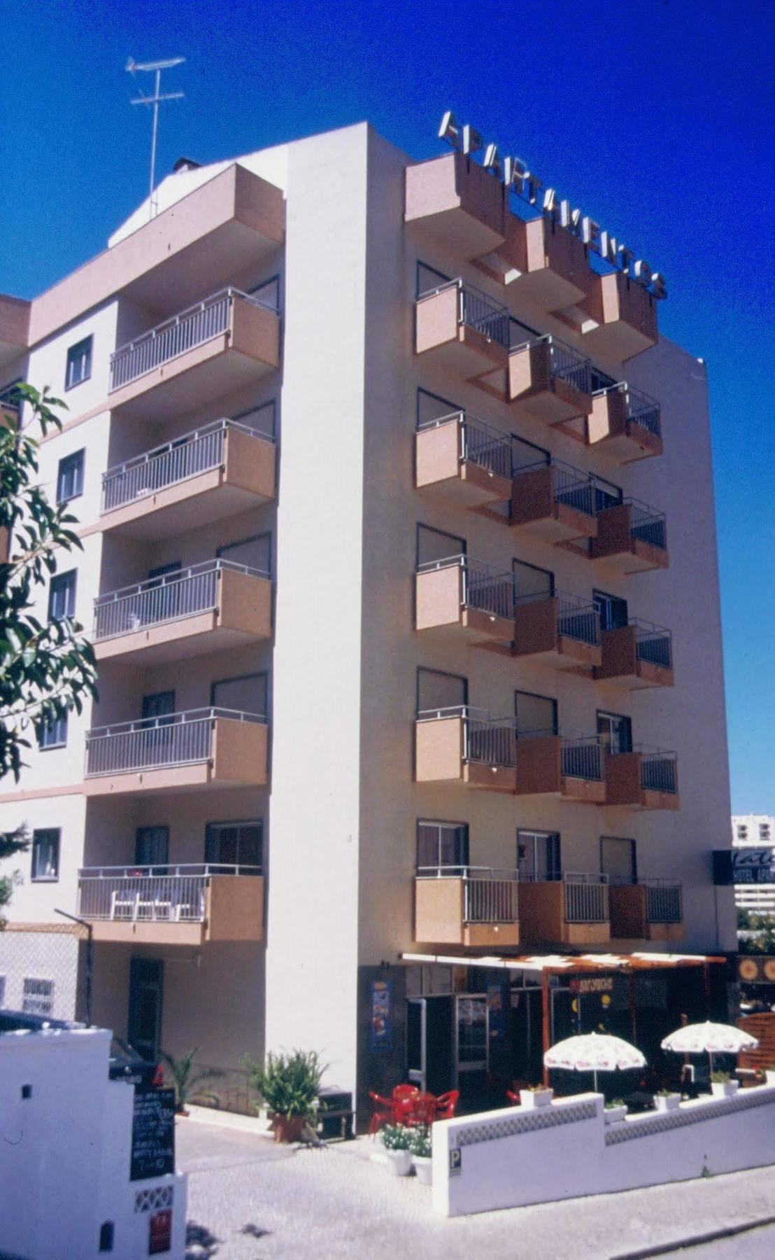 Hotel Apartamento Iate Portimão Exterior photo